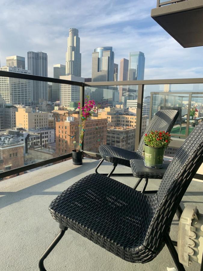 Top Floor 3 Bed 3 Bath Penthouse Living In Luxury لوس أنجلوس المظهر الخارجي الصورة